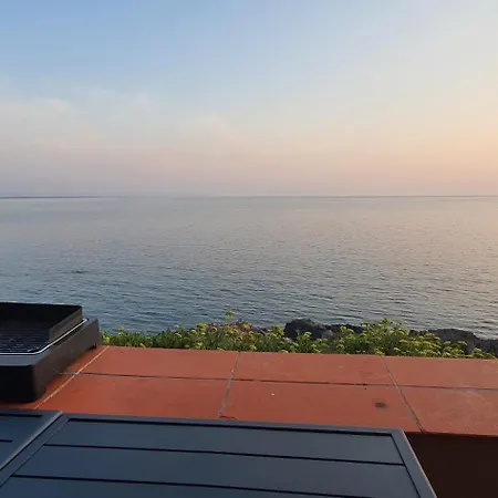 Comme Sur Un Bateau, T2, Vue Sur Mer, Terrasse,