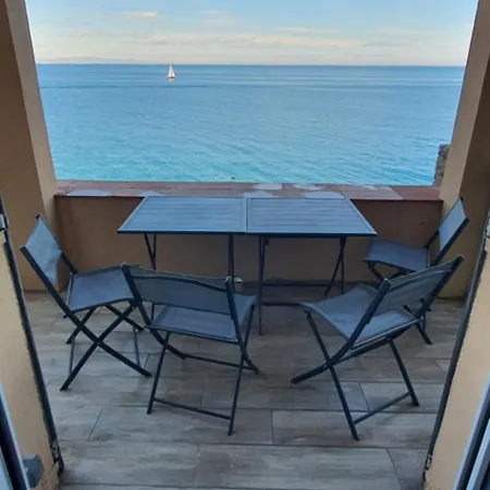 Comme Sur Un Bateau, T2, Vue Sur Mer, Terrasse, Apartamento *